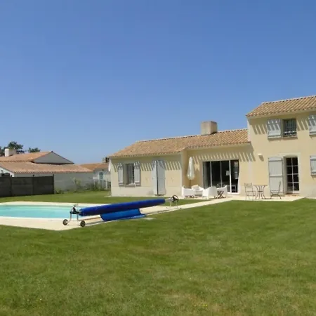 Le Nid * LʼAiguillon-sur-Vie
